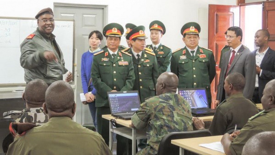 Mozambique, Vietnam enhance defence cooperation