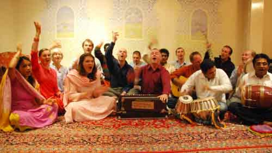 Multicultural band Music of Joy to perform in Vietnam