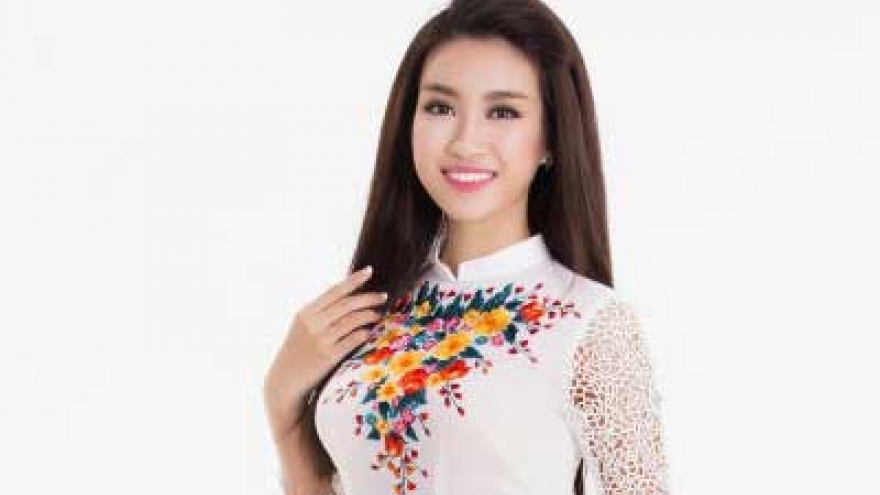 
        My Linh designated as Ao Dai festival ambassador
                              