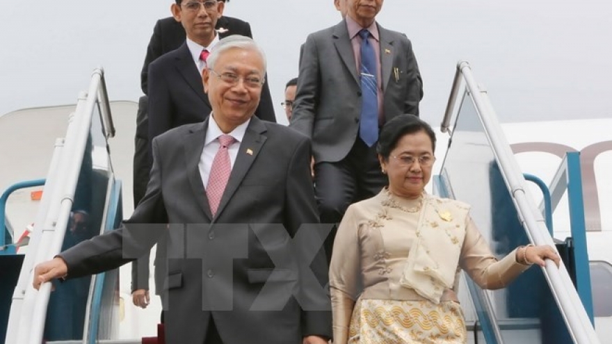 
        Myanmar President begins State visit to Vietnam
                              