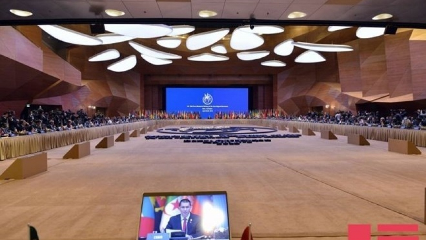 Vietnam attends 18th NAM Ministerial Meeting in Azerbaijan