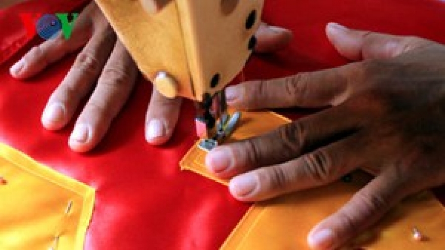 Family sews national flags across four generations 