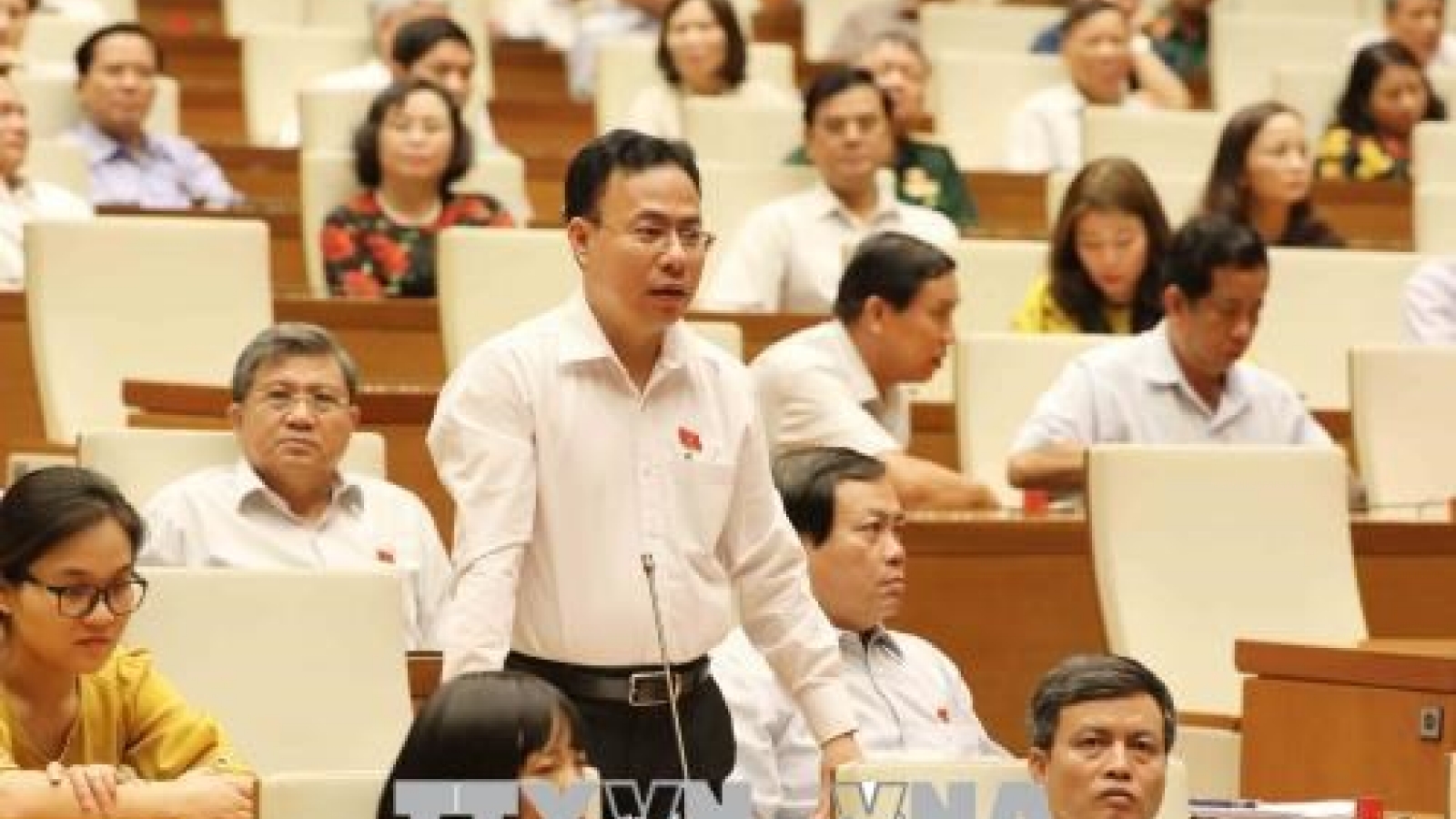 Quality of NA Q&A session improved: voters