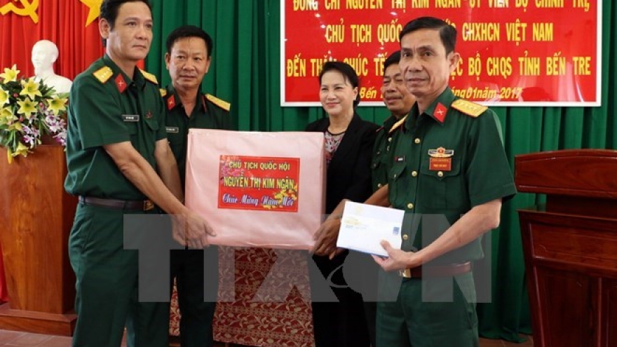 NA, State leaders pay Tet visits to disadvantaged people