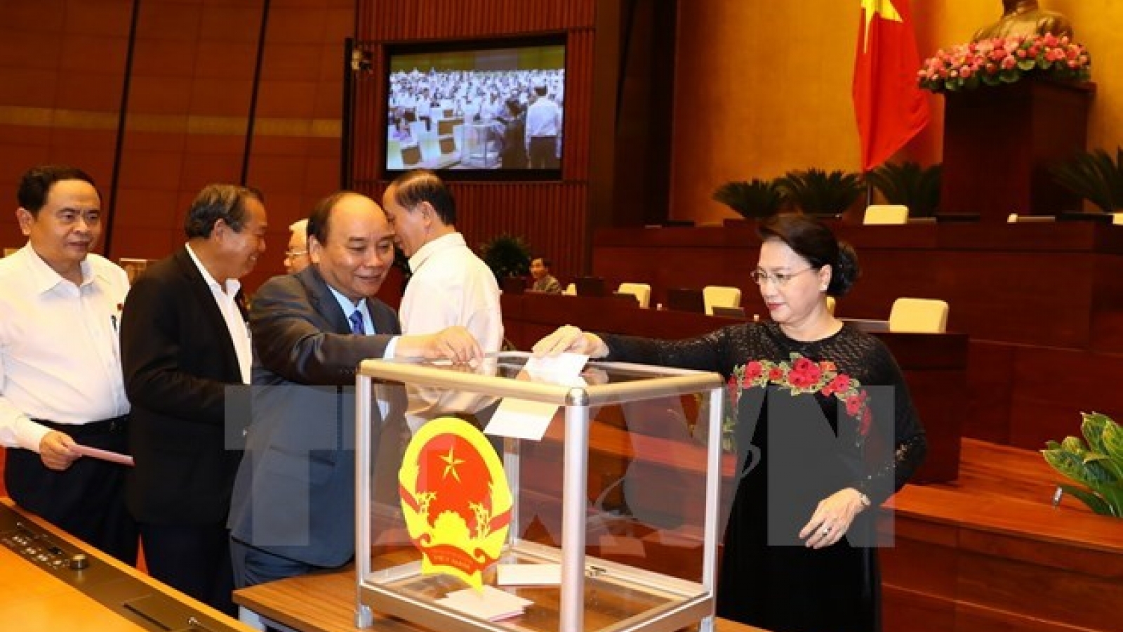 Lawmakers ratify appointments of two Government members