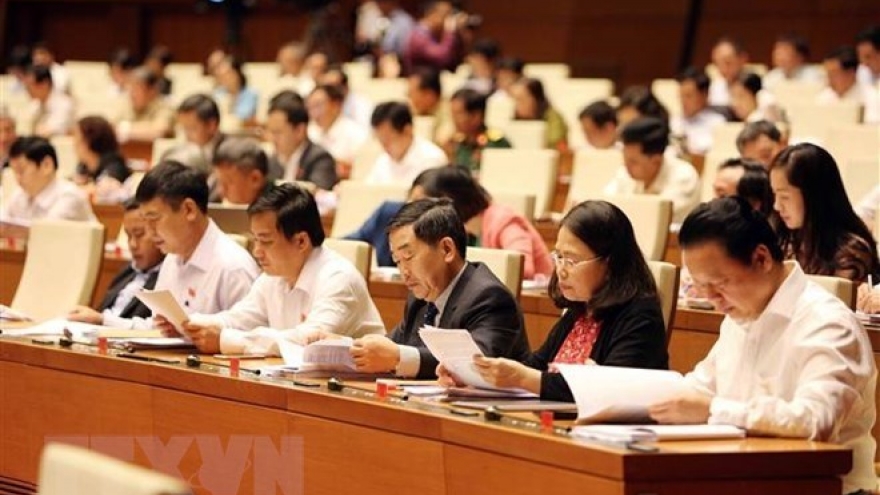 Law-makers’ opinions differ on major issues in revised anti-corruption bill