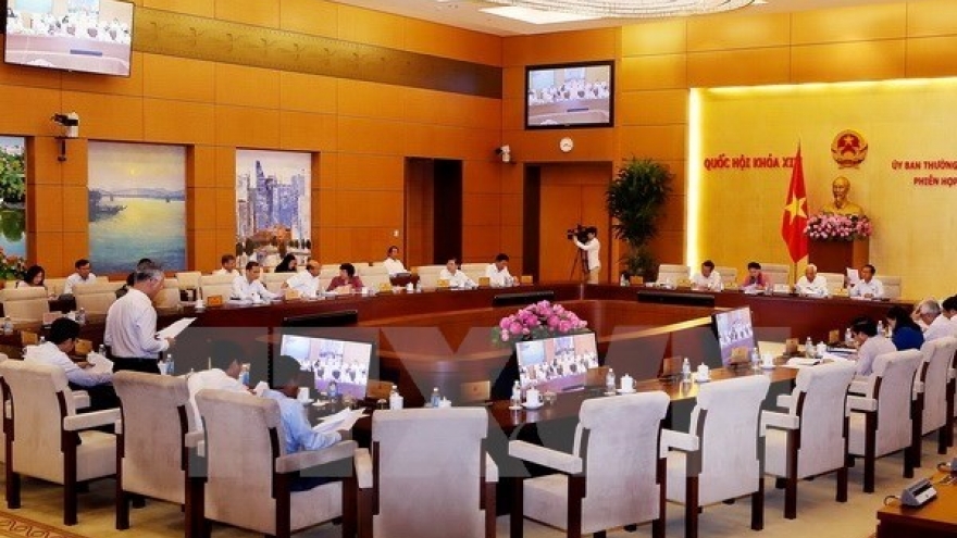 Lawmakers debate competition and cyber security laws