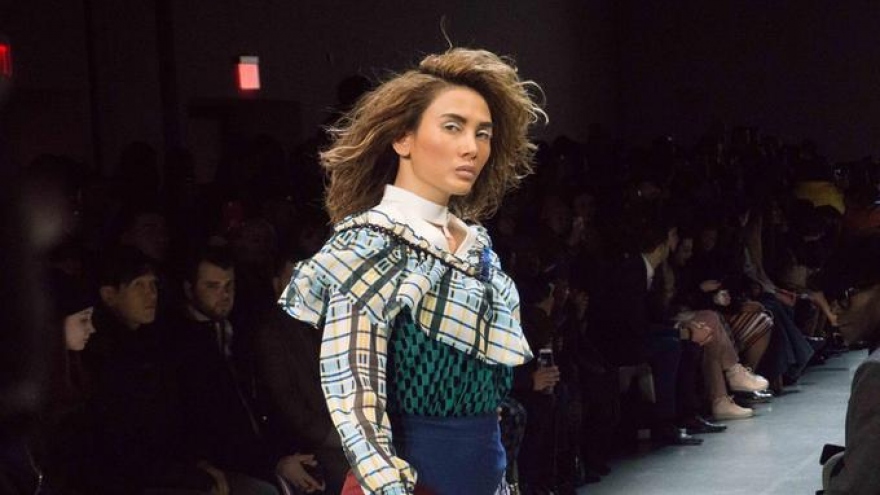 Vo Hoang Yen struts the big apple catwalk at NYFW