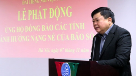 VOV raises fund for flood victims in south-central region