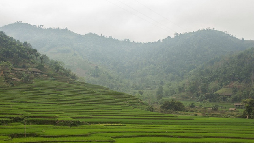Simple life of remote villagers in Vietnam through foreigner’s lens