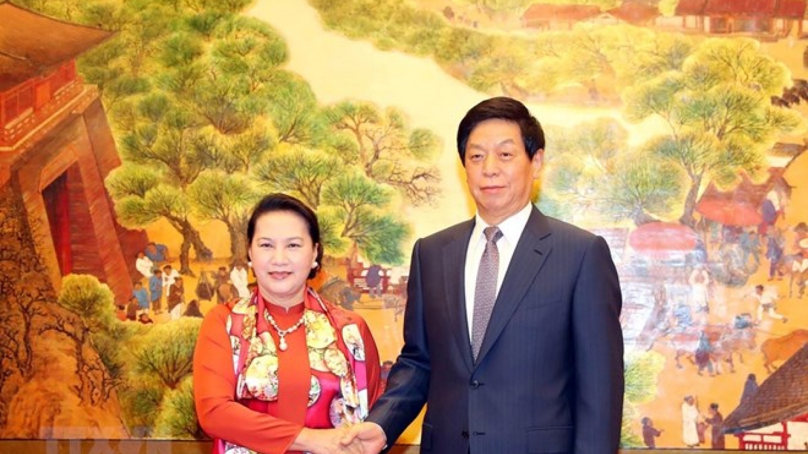 NA Chairwoman holds talks with Chinese National People’s Congress leader