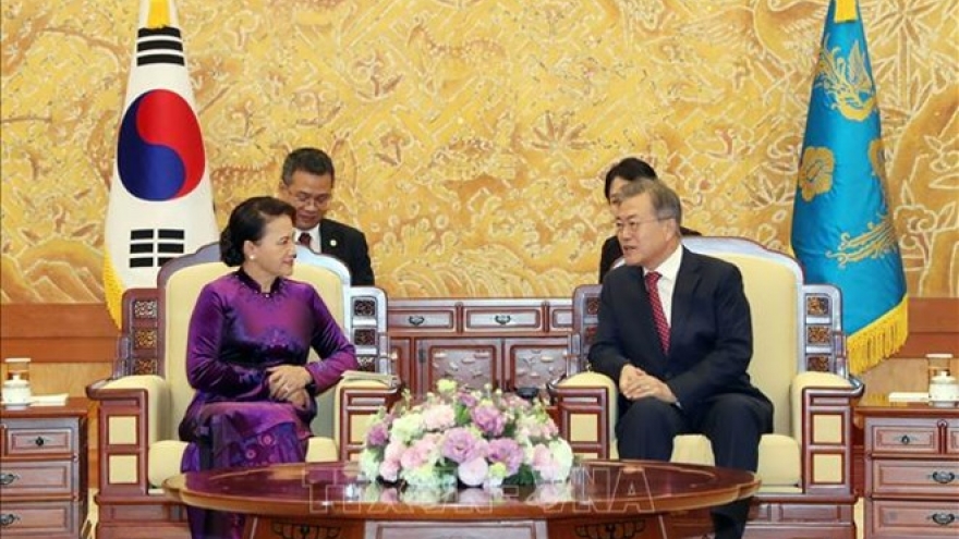 Korean media highlights meeting of Vietnamese NA Chairwoman, RoK President
