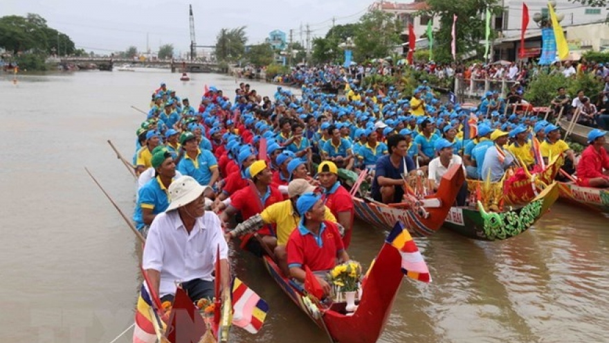 Soc Trang: Ooc Om Bok festival offers cultural activities