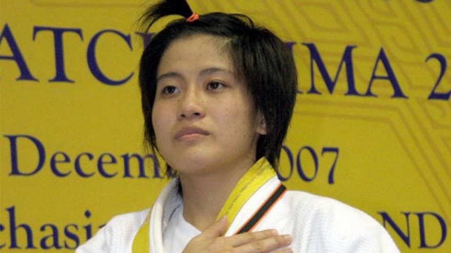 Van Ngoc Tu bags gold at ABG4