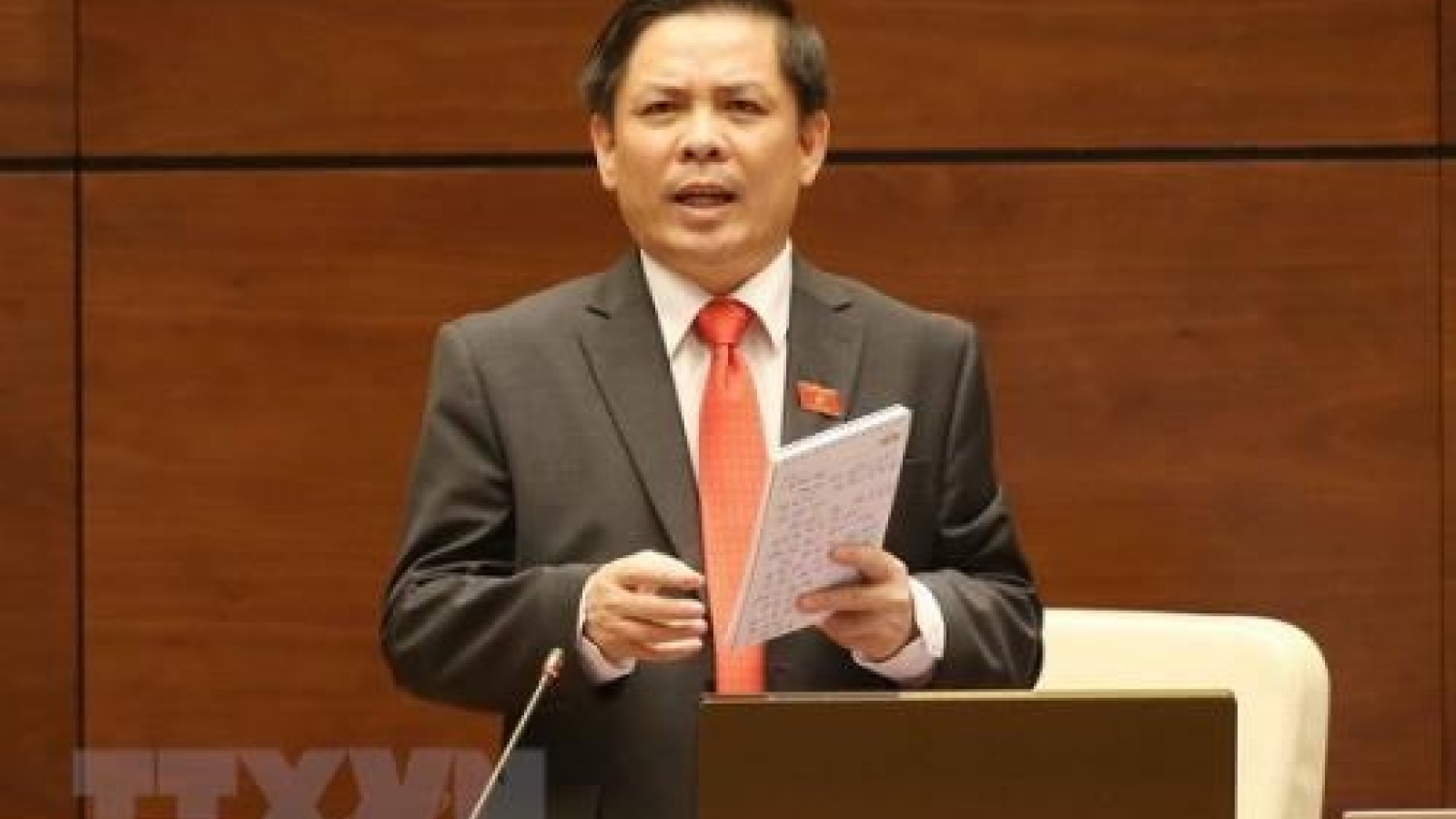 Minister requires tightening issuance of driving licences