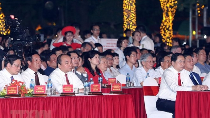 Red Flamboyant Flower Festival kicks off in Hai Phong