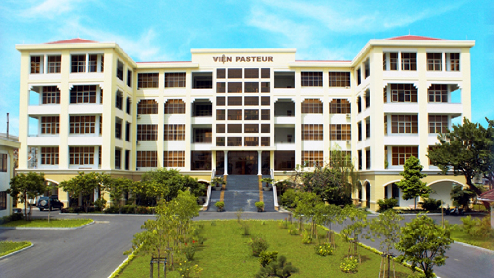 Pasteur Nha Trang Institute awarded Independence Order