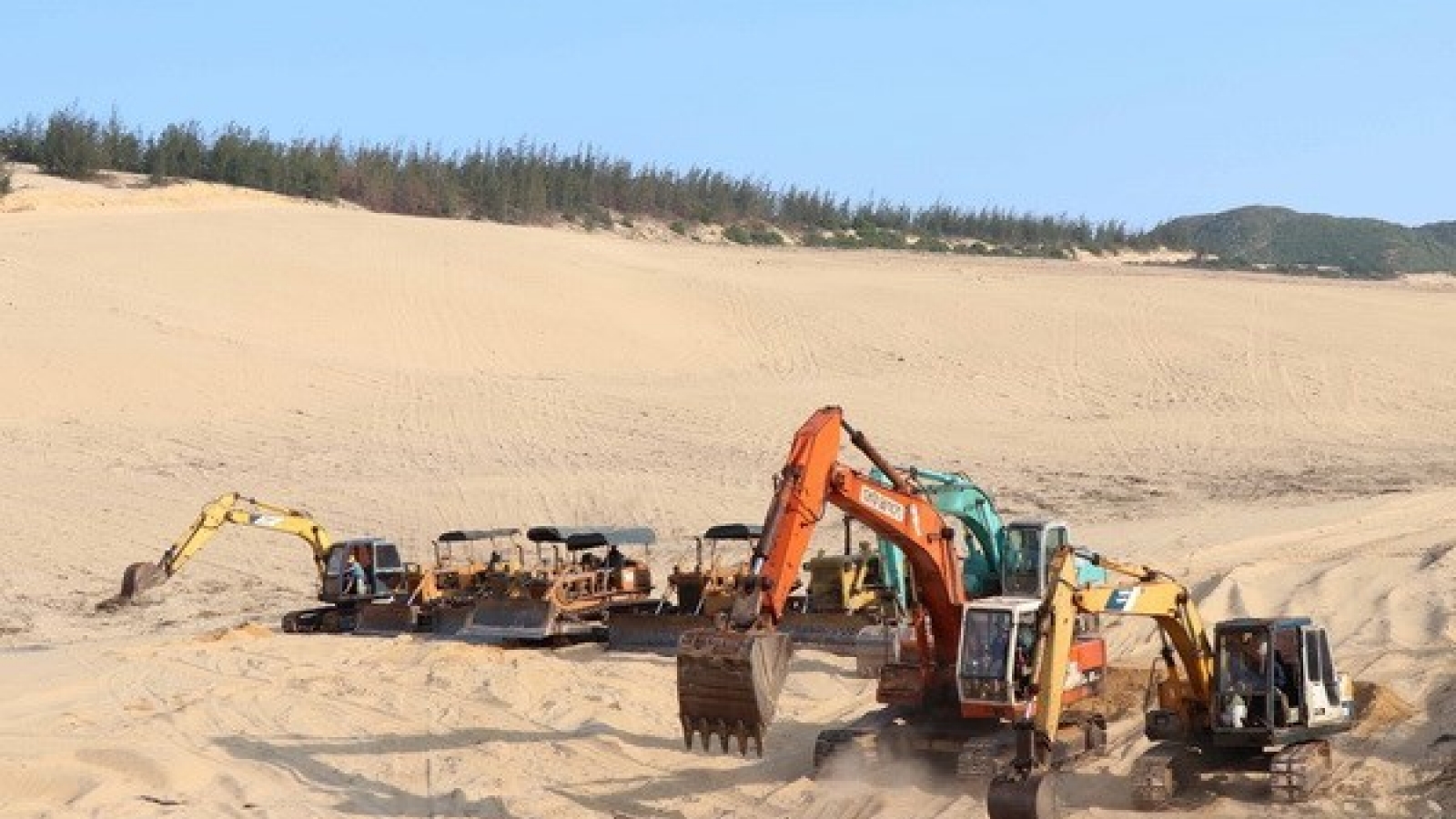 Master plan for Nhon Hoi Economic Zone towards 2040 to be adjusted