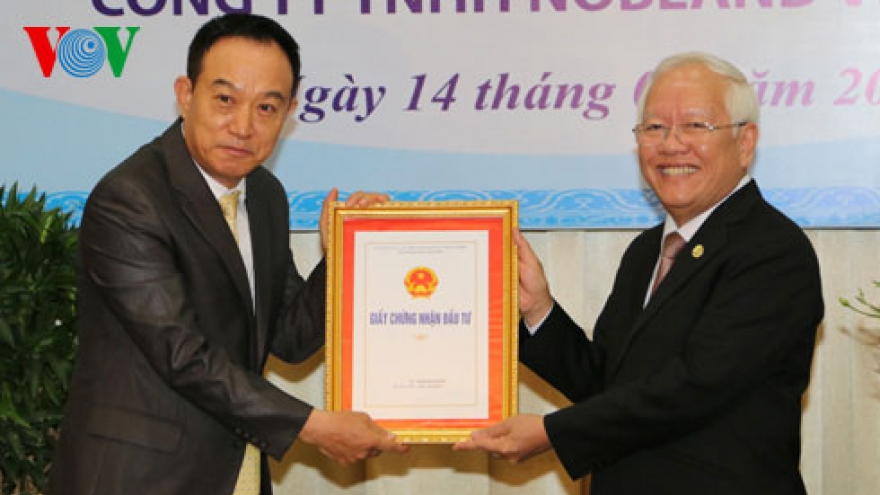 Korean and UK firms granted investment certificates