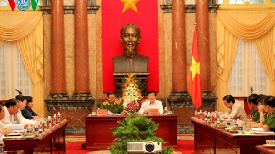 President works with Public Security Ministry 