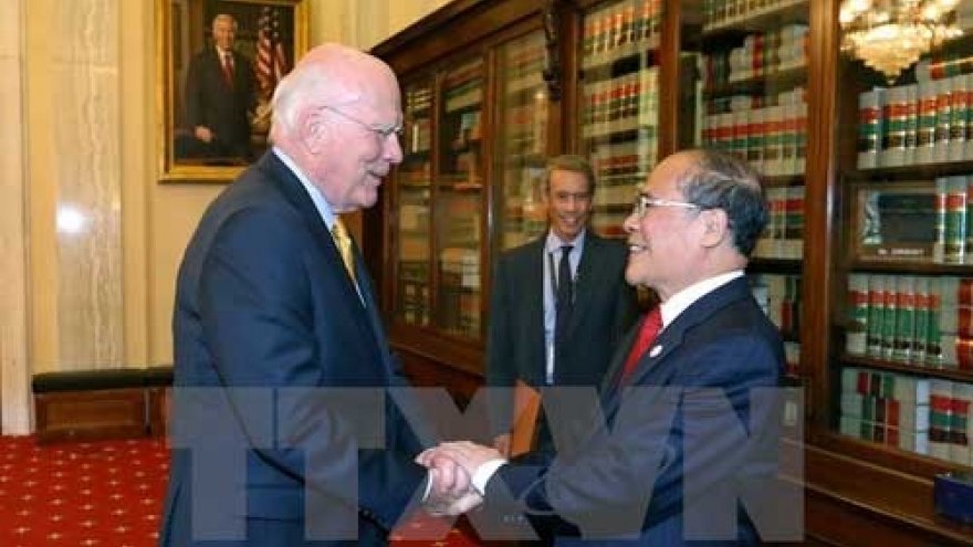 NA Chairman meets with US Senators Patrick Leahy, John McCain