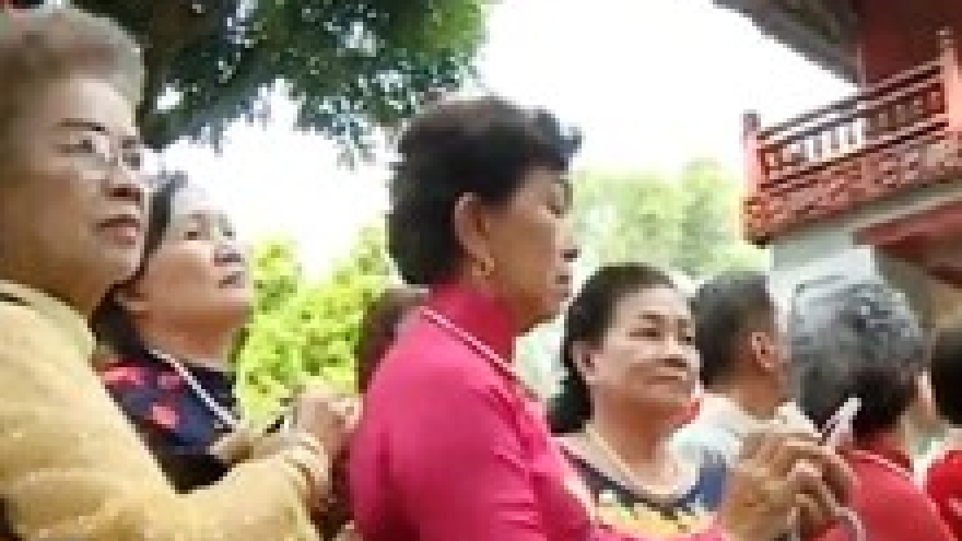 Overseas Vietnamese teachers in Thailand visit homeland