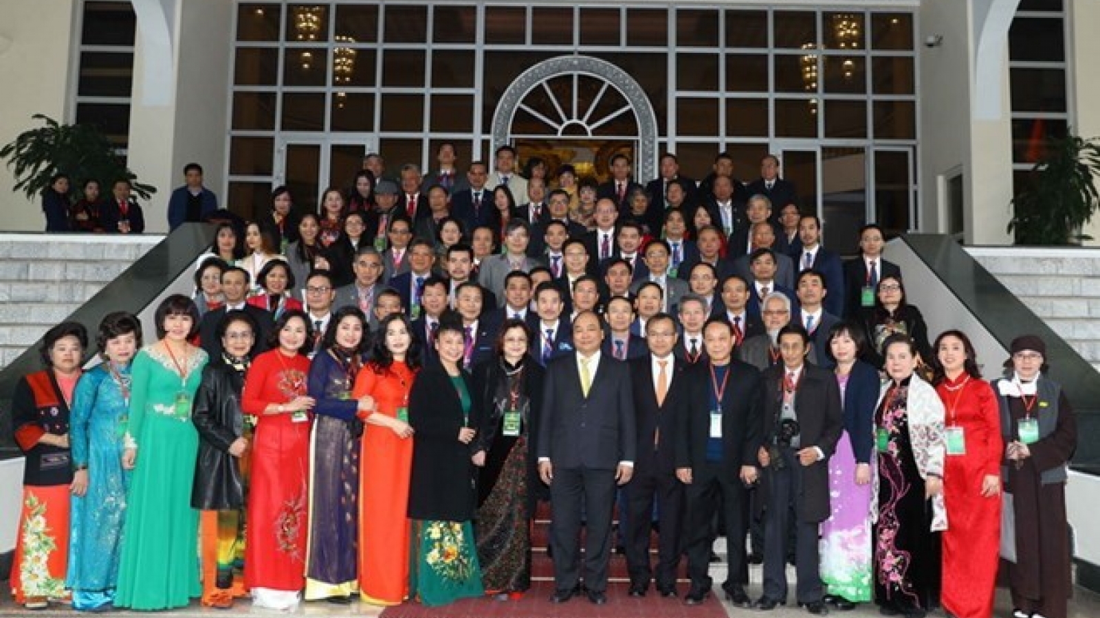 PM meets OVs joining Homeland Spring programme