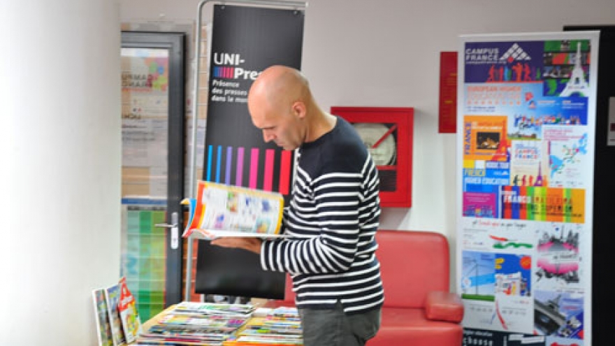 Hanoi hosts exhibition on French press media