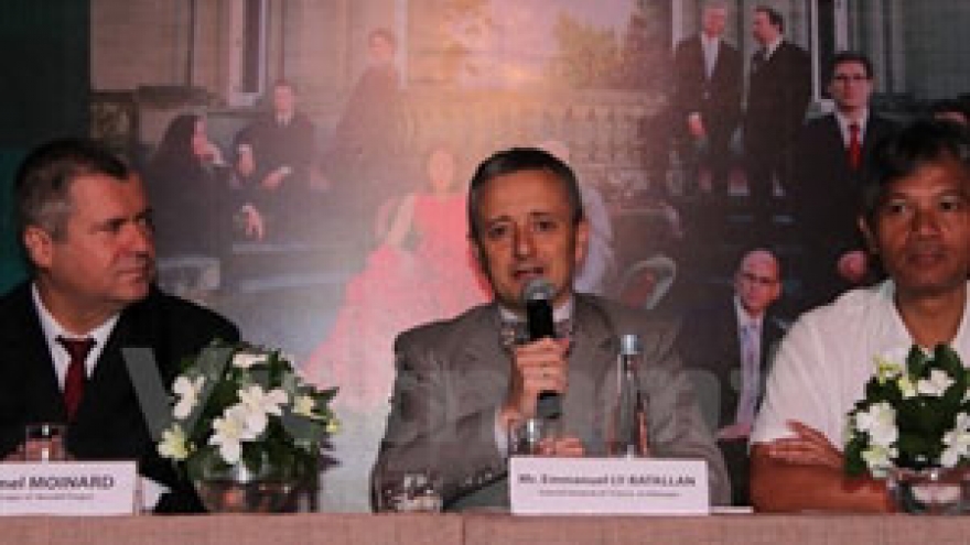 Pink Martini in charity performance in HCM City