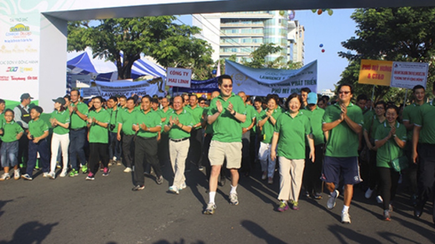 Fund-raising walk for the poor