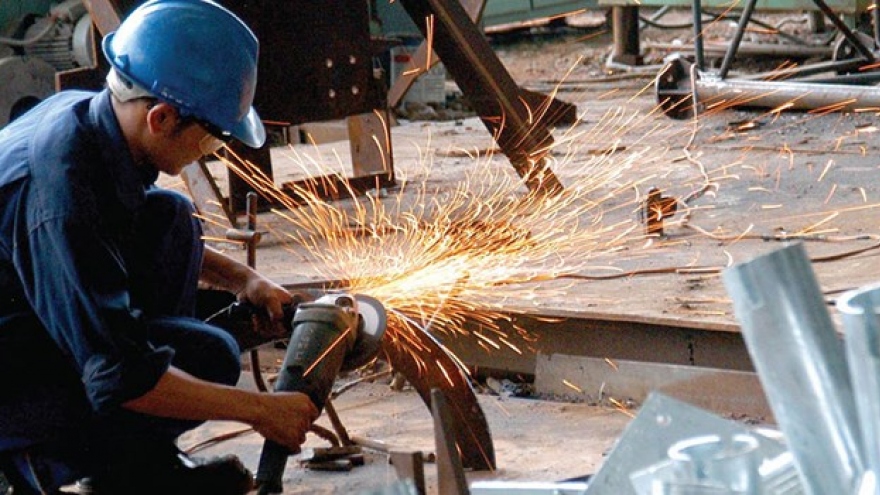 Vietnam's PMI declines in February