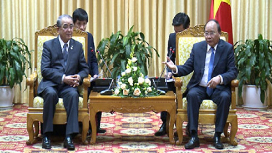 PM Phuc receives Nagasaki Governor