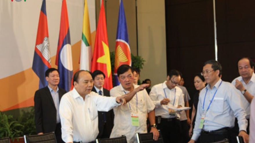 PM inspects preparations for Mekong-related meetings