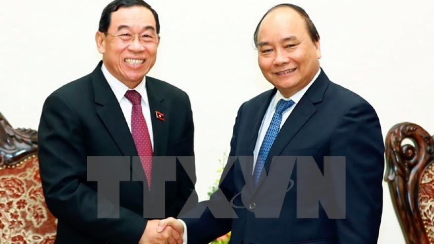 PM promises support for Laos in developing transport