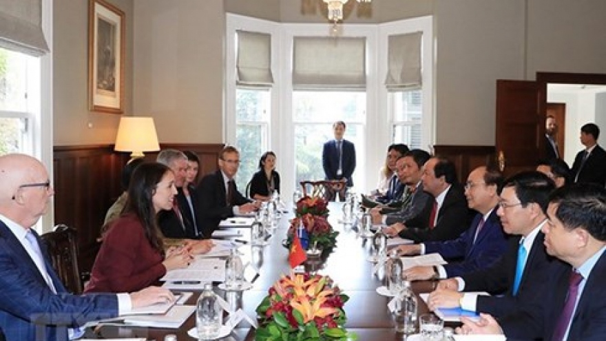 
        Vietnam, New Zealand agree to boost all-round cooperation
                              