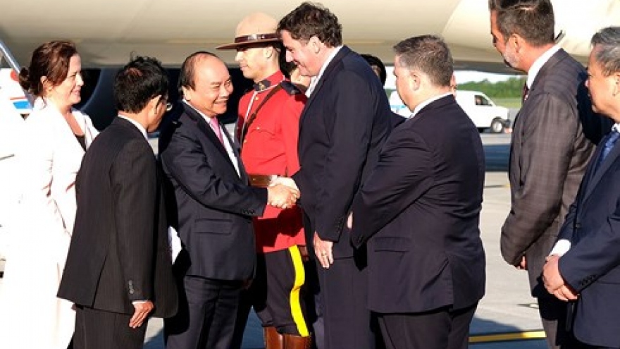 PM Phuc sets foot in Quebec for G7 Outreach Summit, Canada visit