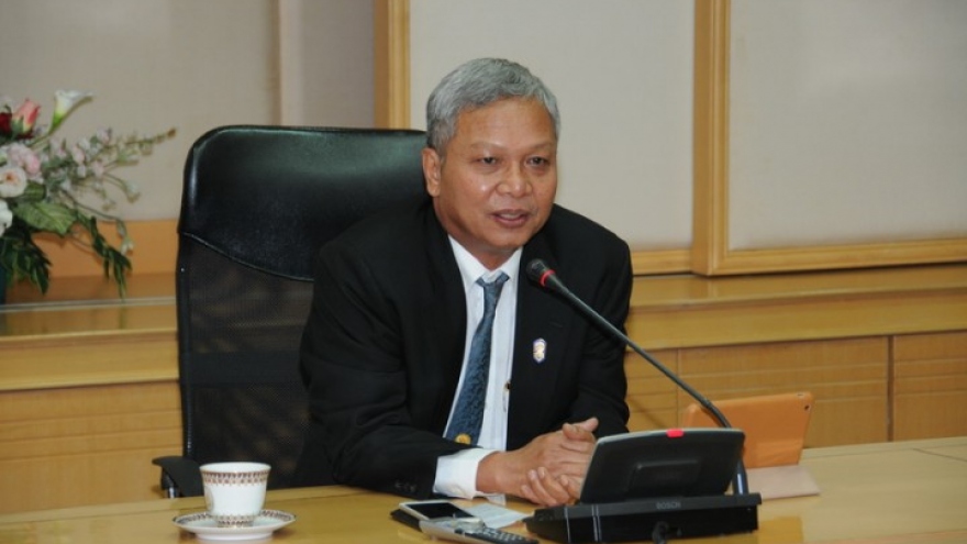 DLT issues smart driving licenses to drivers