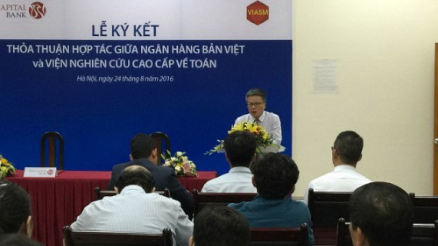 Oxford professor invited to lecture in Vietnam’s advanced math institute