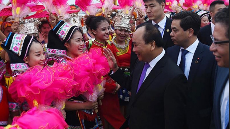 PM Phuc’s activities in Guangxi, China 