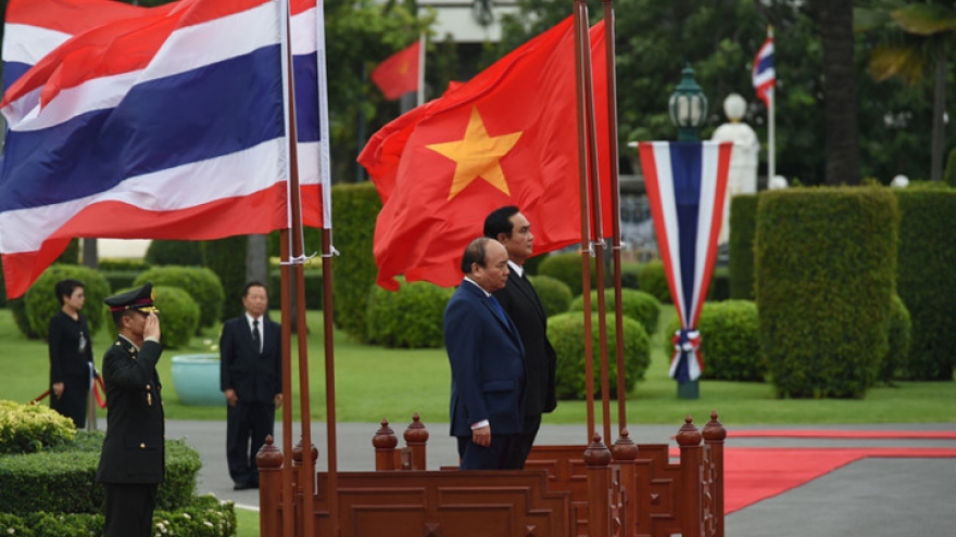 In photos: Prime Minister Phuc welcomed in Thailand