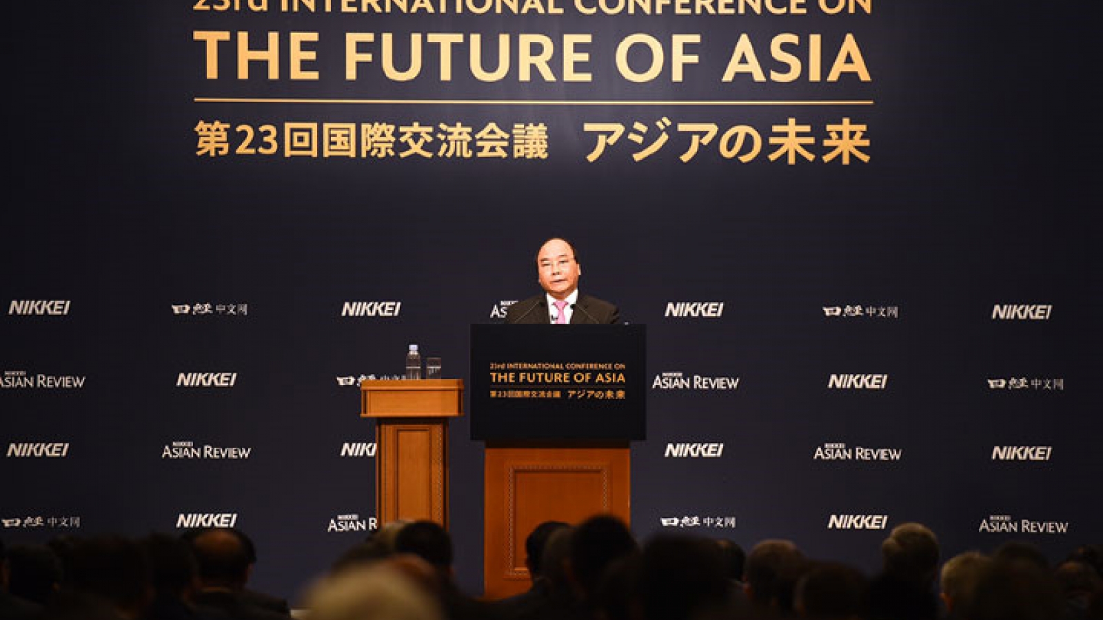 In photos: Day 2 of PM Phuc’s Japan visit