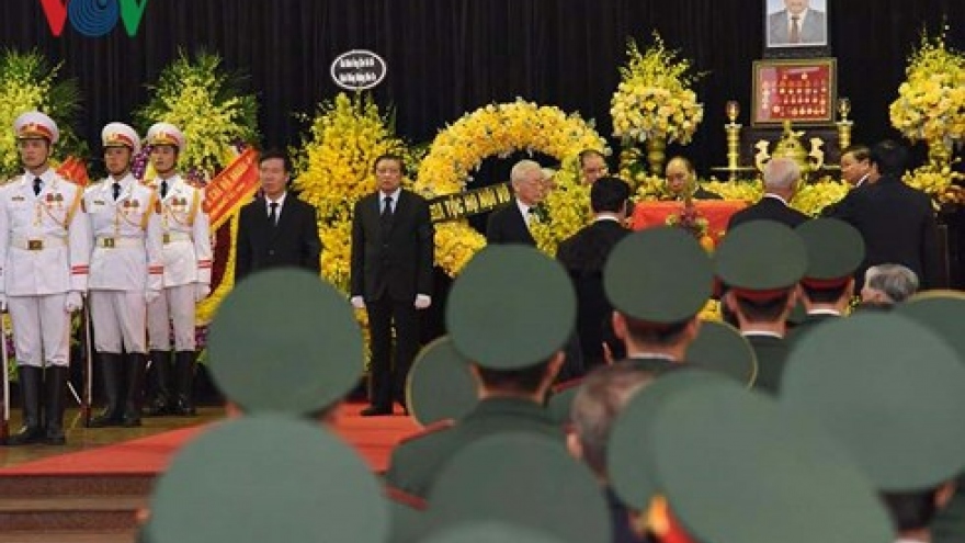 Memorial services for former Party chief Do Muoi