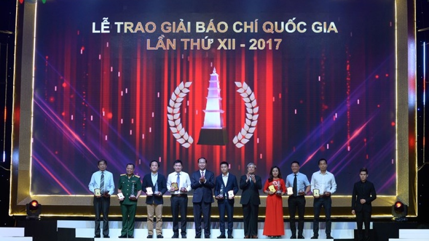 Overview of the 12th National Press Awards
