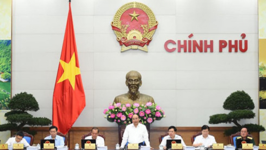 PM calls for greater efforts to achieve 6.7% growth target