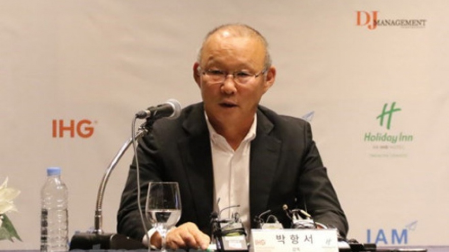 
        Coach Park Hang-seo set for Vietnam return on Mar 10
                              