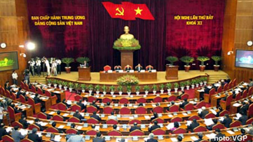 Party Central Committee meets in Hanoi
