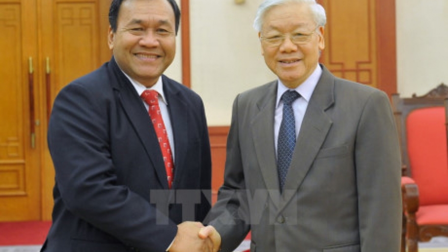 Party leader bids farewell to Cambodian Ambassador