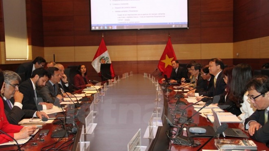 Peru-Vietnam Inter-Governmental Committee convenes first session