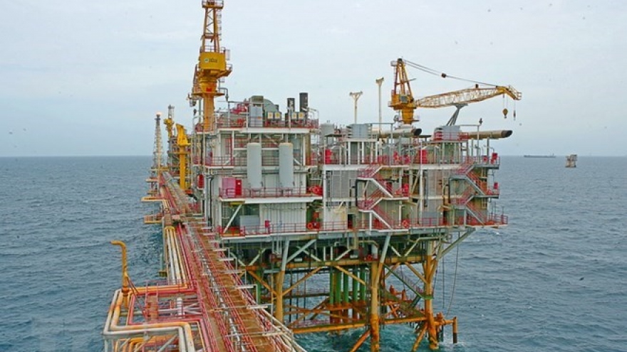 PetroVietnam surpasses first quarter targets