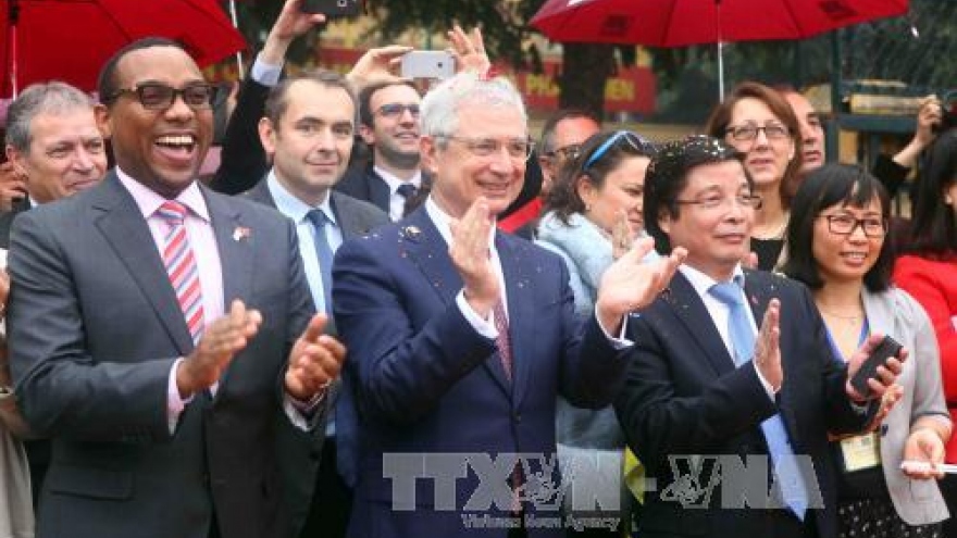  President of French NA attends Francophonie Festival 